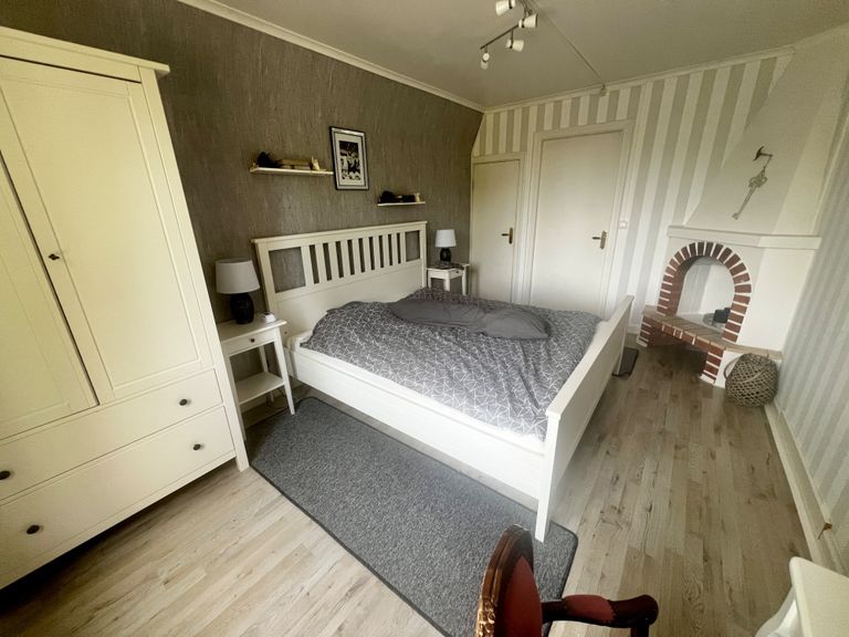 Elternschlafzimmer mit Bad